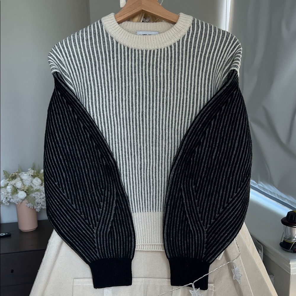 Kenzo Cream and Gray Ribbed Sweater